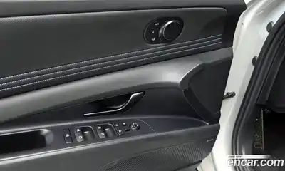 Hyundai Avante 2024 2.0 Автомат в Москве № 608104, миниатюра 11