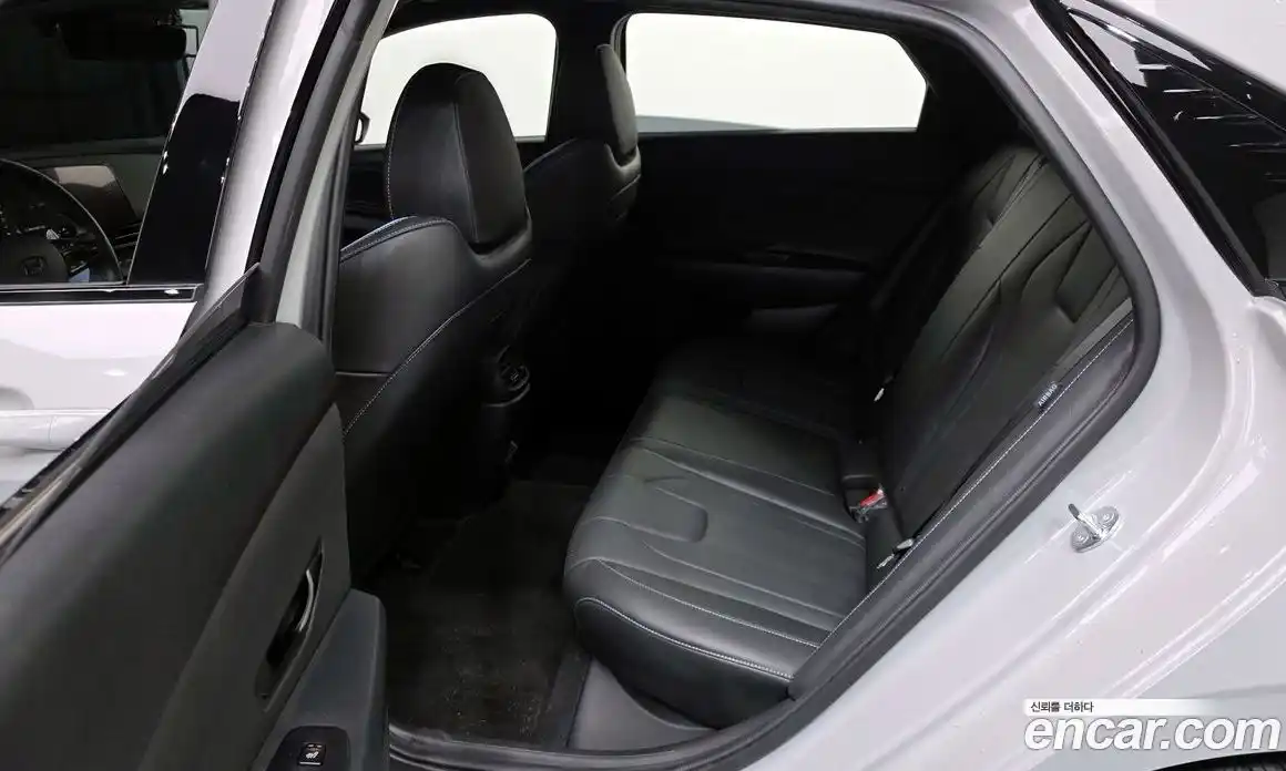 Hyundai Avante 2024 2.0 Автомат в Москве № 608104, фото 20