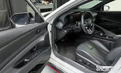 Hyundai Avante 2024 2.0 Автомат в Москве № 608104, миниатюра 10