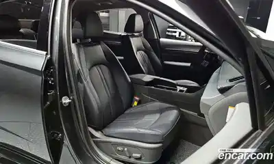 Hyundai Sonata 2025 2.0 Автомат в Москве № 608133, миниатюра 10