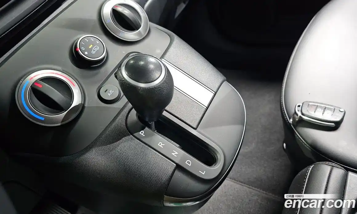 Hyundai Casper 2023 1.0 Автомат в Москве № 608206, фото 8