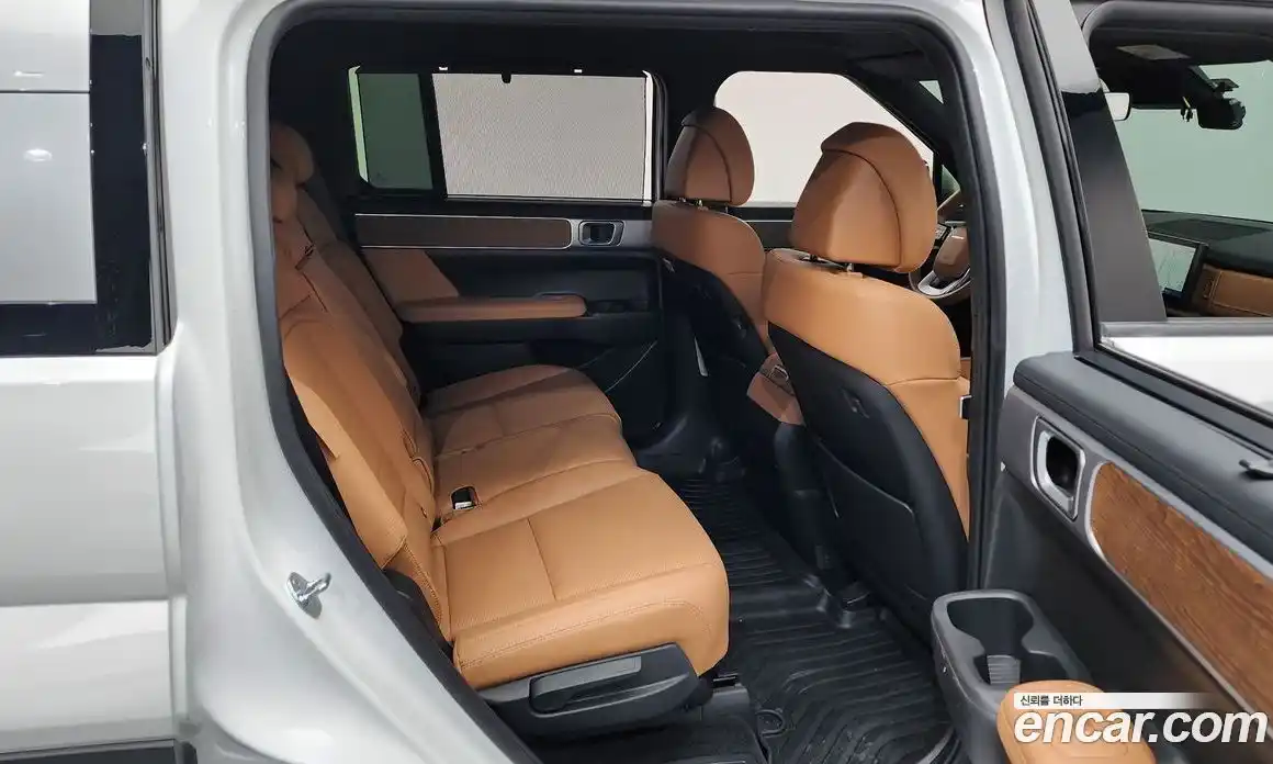 Hyundai Santa Fe 2025 2.5 Автомат в Москве № 608298, фото 12