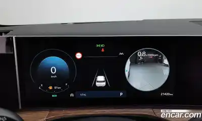 Hyundai Santa Fe 2025 2.5 Автомат в Москве № 608298, миниатюра 8