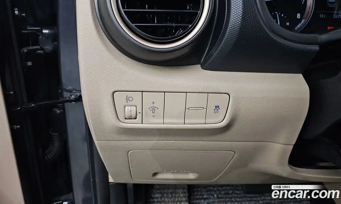 Hyundai Kona 2019 1.6 Автомат в Москве № 608472, фото 17