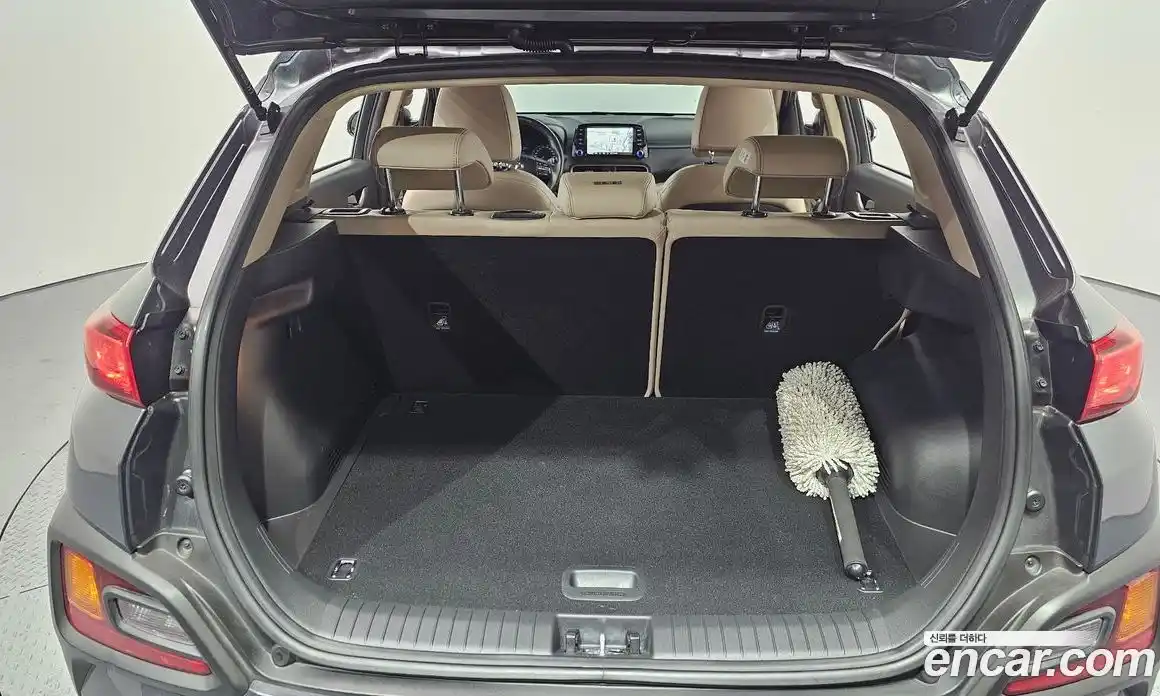 Hyundai Kona 2019 1.6 Автомат в Москве № 608472, фото 20