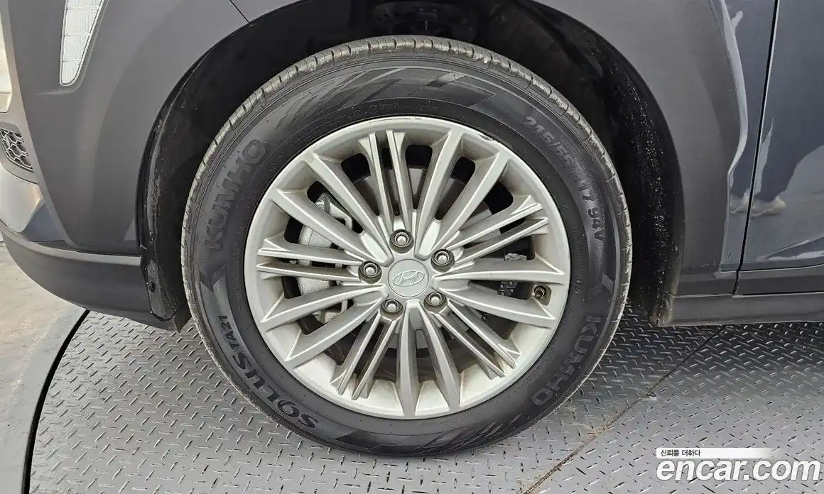 Hyundai Kona 2019 1.6 Автомат в Москве № 608472, фото 5