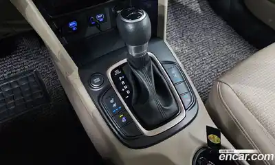 Hyundai Kona 2019 1.6 Автомат в Москве № 608472, миниатюра 9