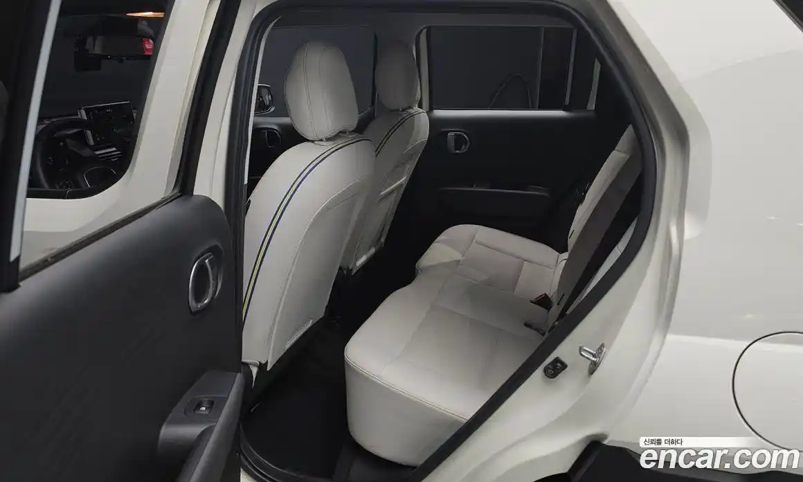 Hyundai Casper 2023 1.0 Автомат в Москве № 608499, фото 12