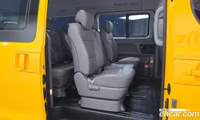 Hyundai Starex 2021 2.5 Автомат в Москве № 608563, миниатюра 12