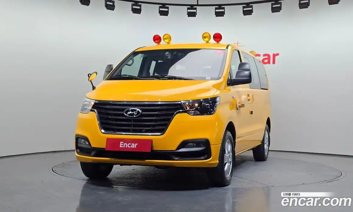 Hyundai Starex 2021 2.5 Автомат в Москве № 608563, фото 3