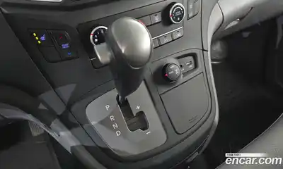 Hyundai Starex 2021 2.5 Автомат в Москве № 608563, миниатюра 9