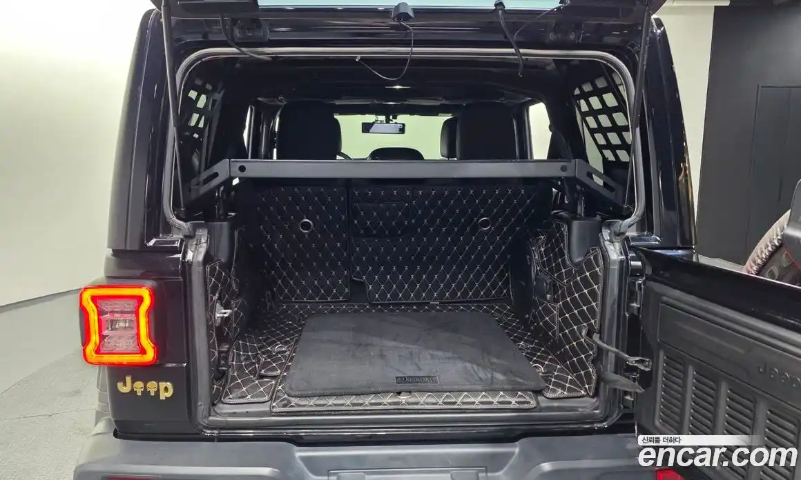 Jeep Wrangler 2018 2.0 Автомат в Москве № 609592, фото 20