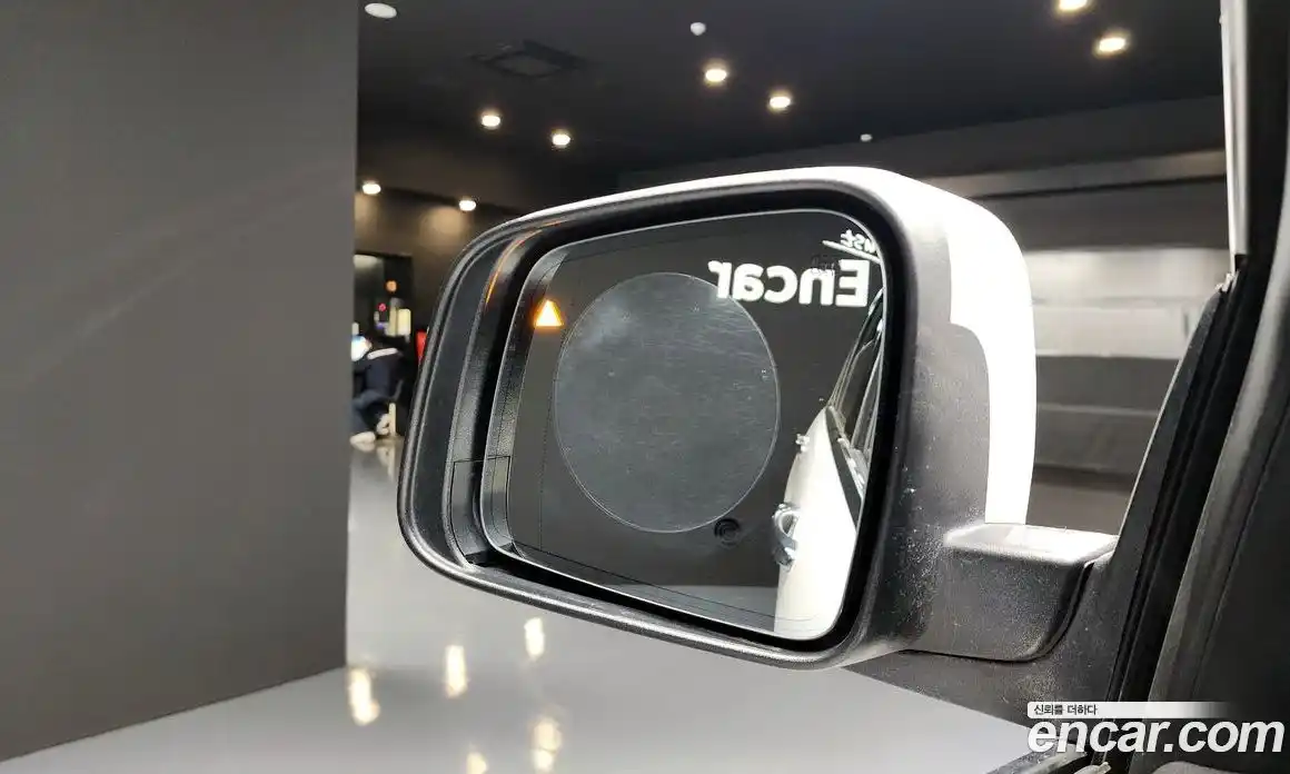 Jeep Cherokee 2018 3.6 Автомат в Москве № 609776, фото 13