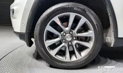 Jeep Cherokee 2018 3.6 Автомат в Москве № 609776, миниатюра 5