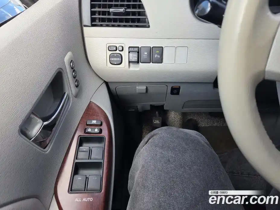 Toyota Sienna 2014 3.5 Автомат в Москве № 609814, фото 9