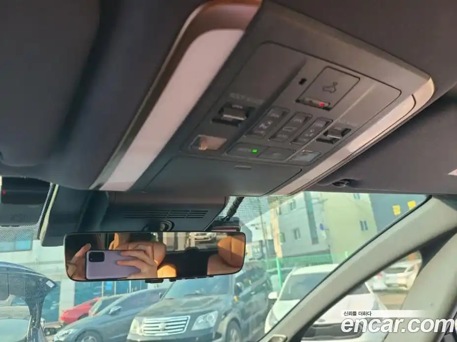 Toyota Alphard 2024 2.5 Автомат в Москве № 609916, фото 18