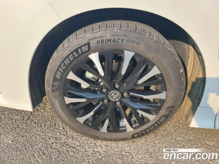 Toyota Alphard 2024 2.5 Автомат в Москве № 609916, фото 20