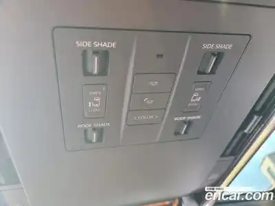 Toyota Alphard 2024 2.5 Автомат в Москве № 609916, миниатюра 9