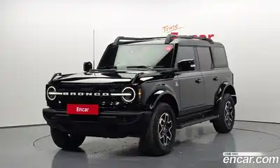 Ford Bronco, 2022