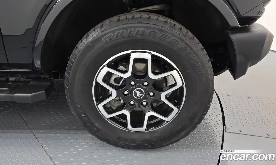 Ford Bronco 2022 2.7 Автомат в Москве № 610074, фото 5