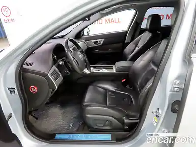 Jaguar XF 2013 2.0 Автомат в Москве № 610833, миниатюра 6