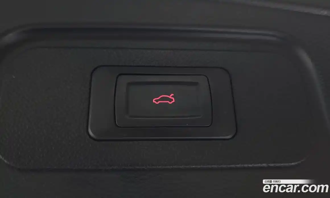 Infiniti Q30 2019 2.0 Автомат в Москве № 610925, фото 20