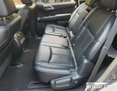 Nissan Pathfinder 2017 3.5 Автомат в Москве № 611371, миниатюра 8