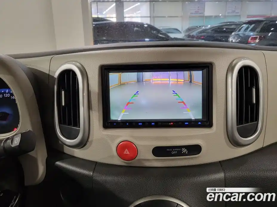 Nissan Cube 2011 1.8 Автомат в Москве № 611372, фото 12