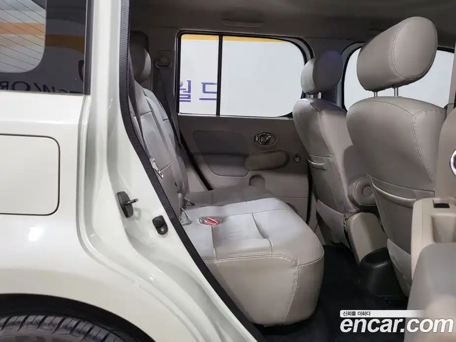 Nissan Cube 2011 1.8 Автомат в Москве № 611372, фото 18