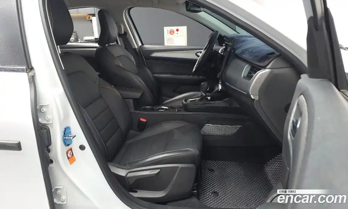 Renault XM3 2023 1.6 Автомат в Москве № 611505, фото 11