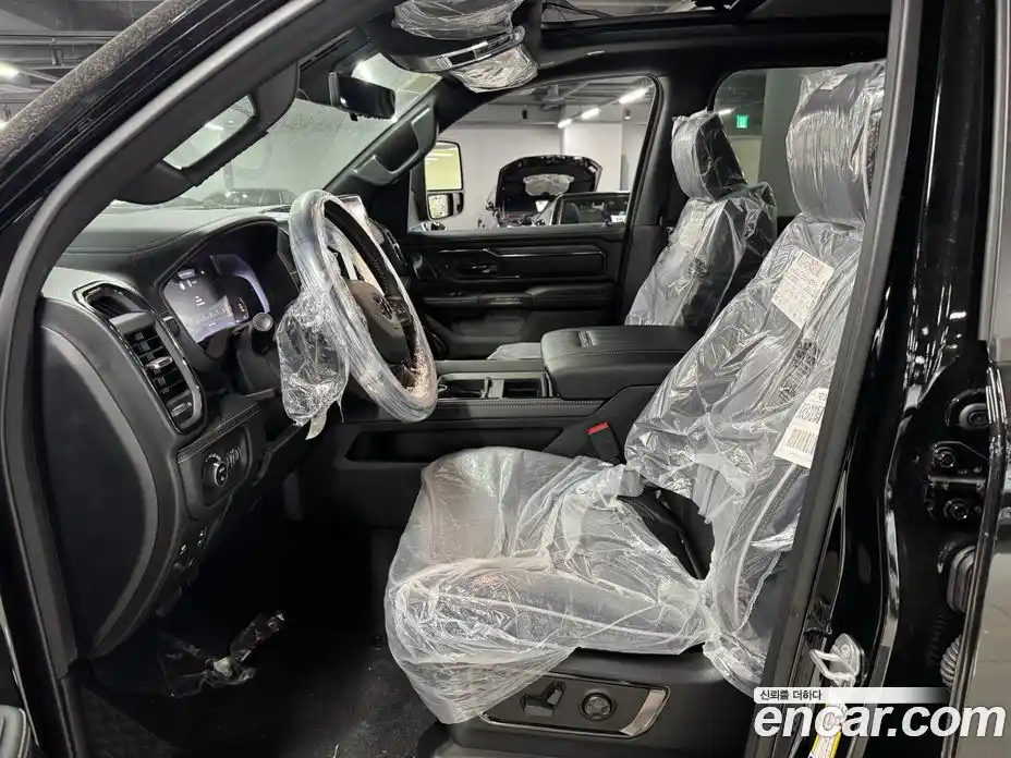 Dodge Ram Pick Up 2026 3.0 Автомат в Москве № 612060, фото 8