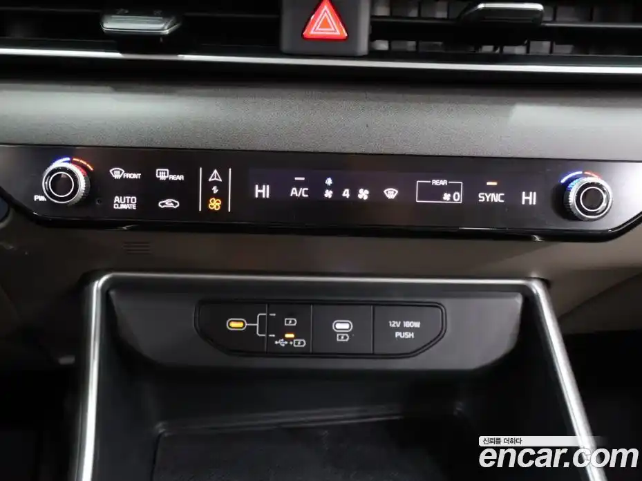 Kia Canival 2025 2.2 Автомат в Москве № 612195, фото 16