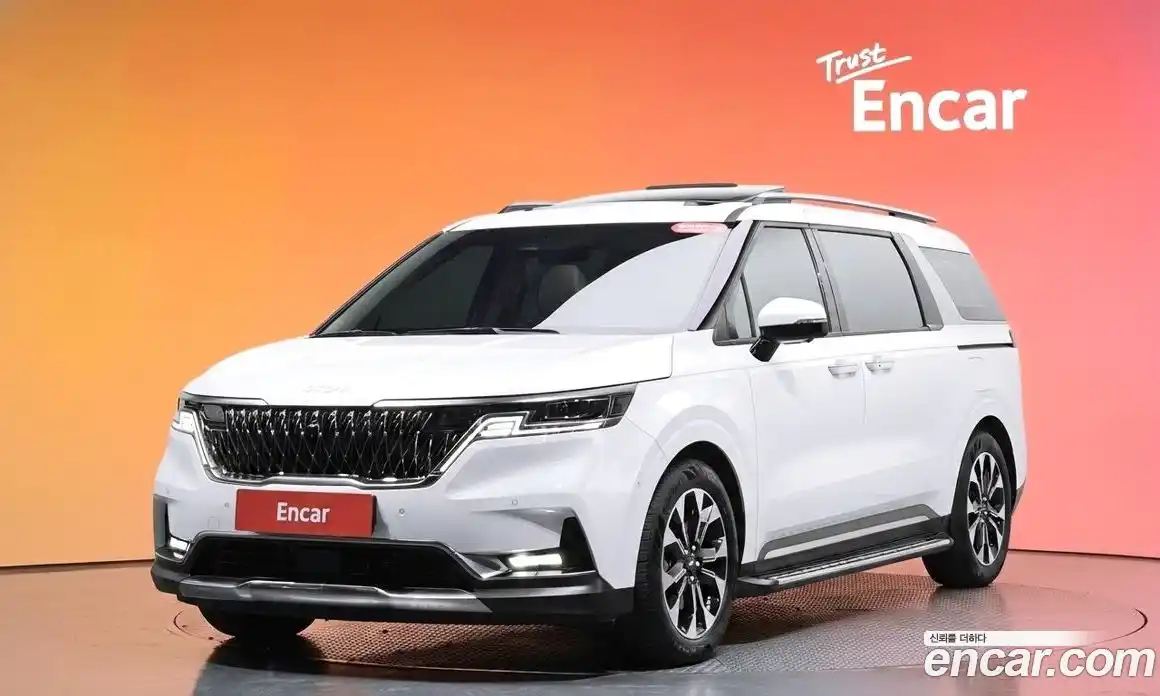 Kia Canival 2023 3.5 Автомат в Москве № 613234, фото 20