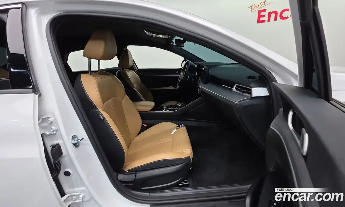 Kia K5 2023 2.0 Автомат в Москве № 613252, фото 10