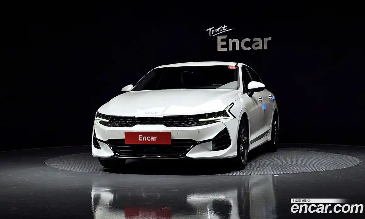 Kia K5 2022 2.0 Автомат в Москве № 613389, фото 3