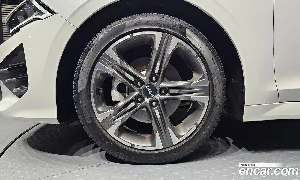 Kia K5 2022 2.0 Автомат в Москве № 613389, фото 5