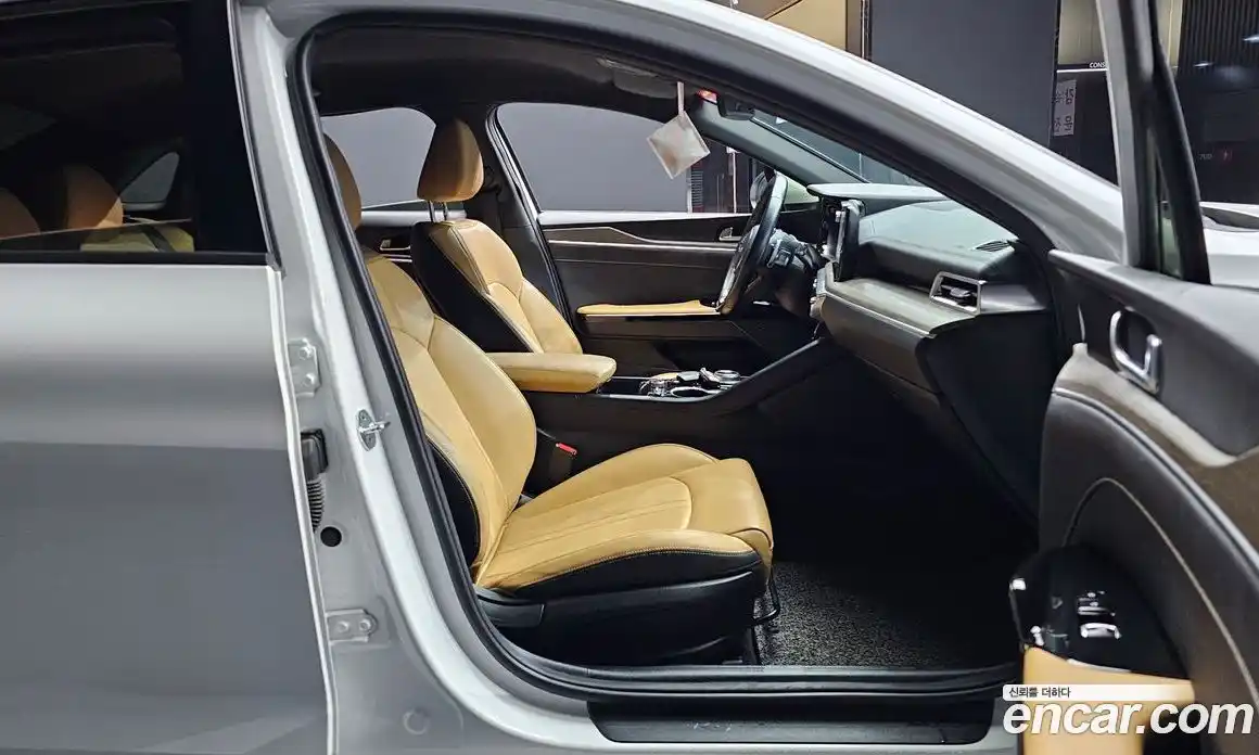 Kia K5 2022 2.0 Автомат в Москве № 613389, фото 10