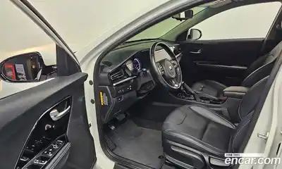 Kia Niro 2020 1.6 Автомат в Москве № 613642, миниатюра 10