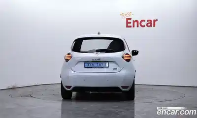 Renault Zoe 2021 0.2 Автомат в Москве № 613782, миниатюра 3
