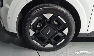 Kia Canival 2024 1.6 Автомат в Москве № 614097, миниатюра 5