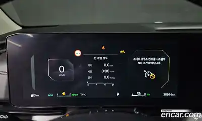 Kia Canival 2024 1.6 Автомат в Москве № 614097, миниатюра 8