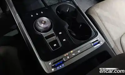 Kia Canival 2024 1.6 Автомат в Москве № 614097, миниатюра 9