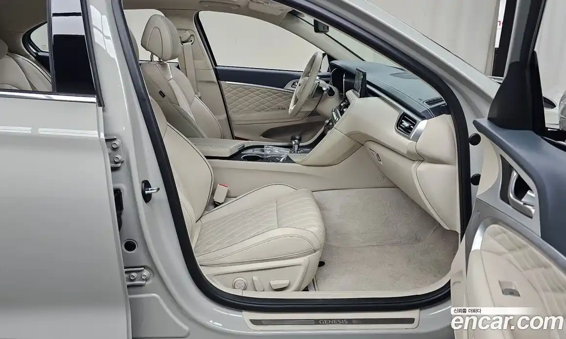 Genesis G70 2024 2.5 Автомат в Москве № 614474, фото 11