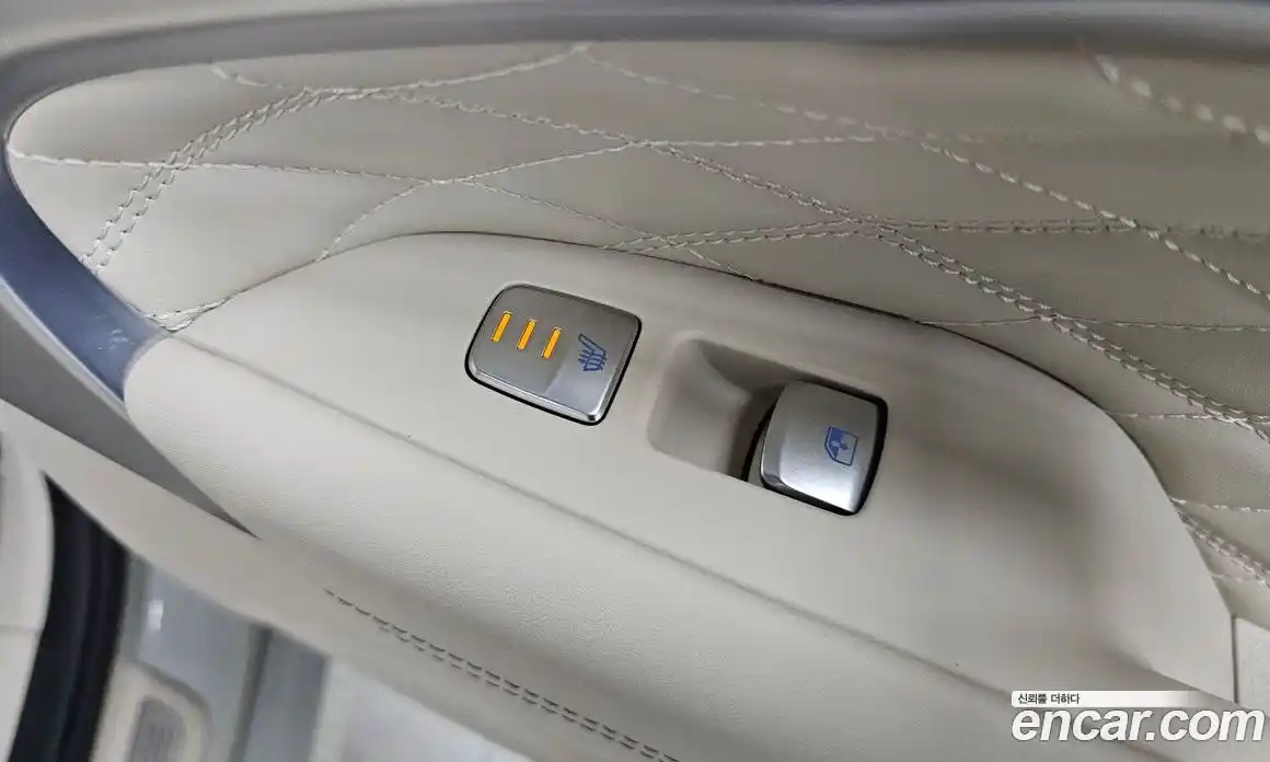 Genesis G70 2024 2.5 Автомат в Москве № 614474, фото 18