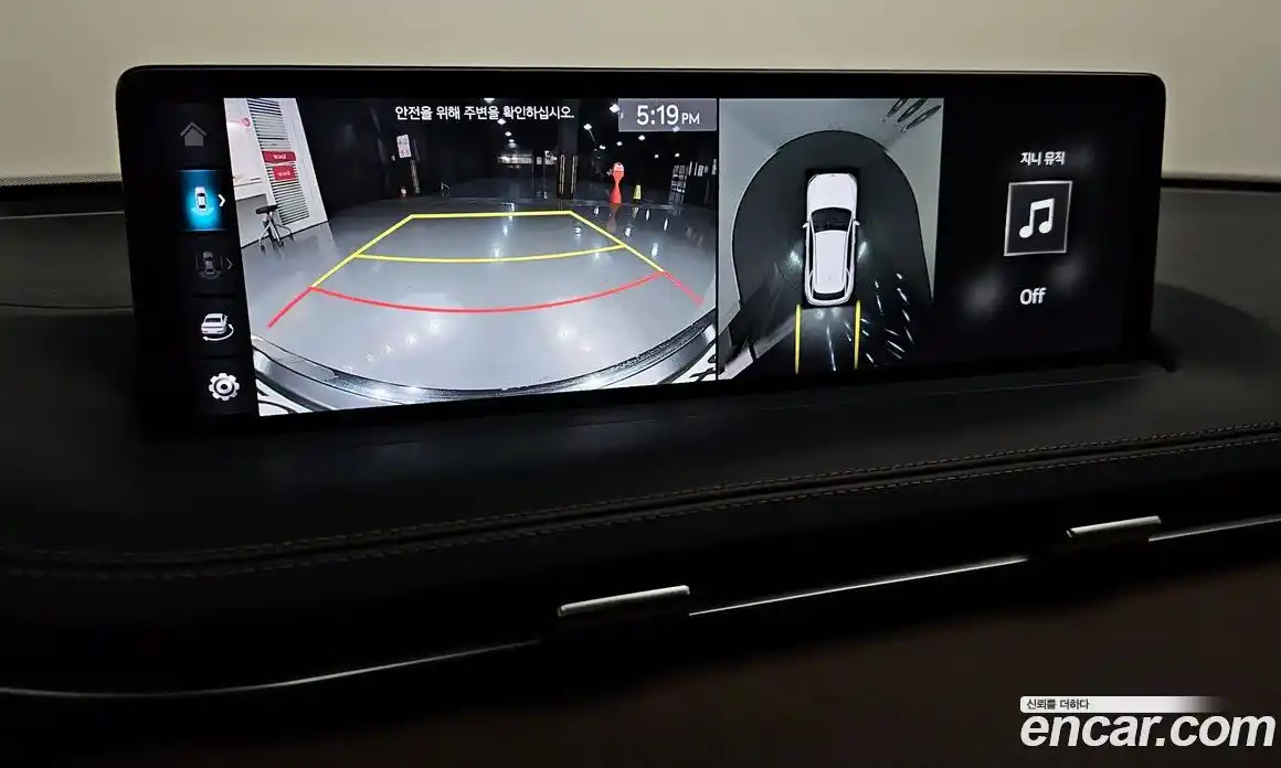 Genesis GV70 2021 2.5 Автомат в Москве № 614747, фото 15