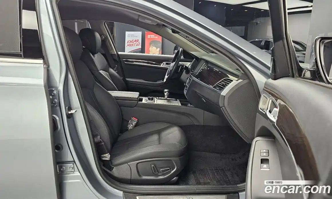 Genesis G80 2017 3.3 Автомат в Москве № 615110, фото 12