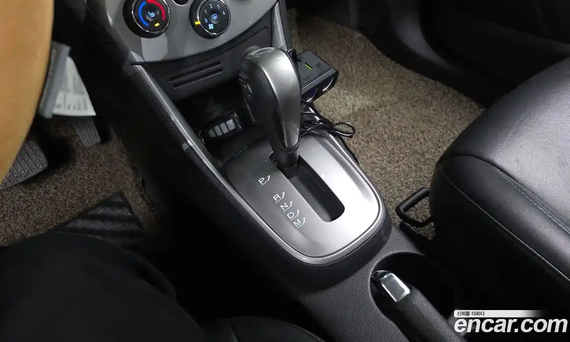 Chevrolet Trax 2015 1.4 Автомат в Москве № 615233, фото 9