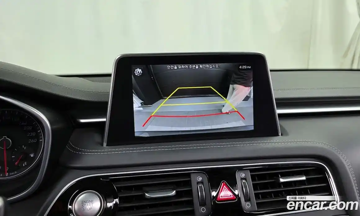 Genesis G70 2018 2.0 Автомат в Москве № 615709, фото 15