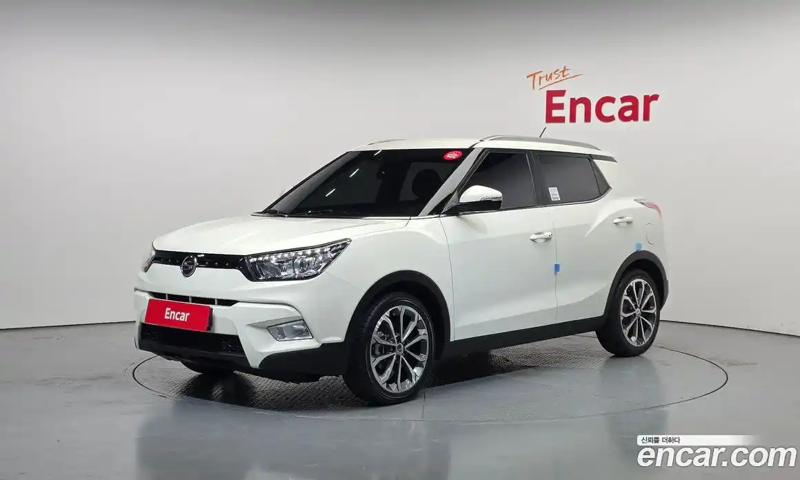 SsangYong TIBOLI 2017 1.6 Автомат в Москве № 616487, фото 1