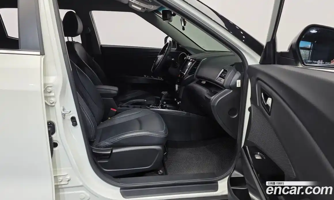 SsangYong TIBOLI 2017 1.6 Автомат в Москве № 616487, фото 11